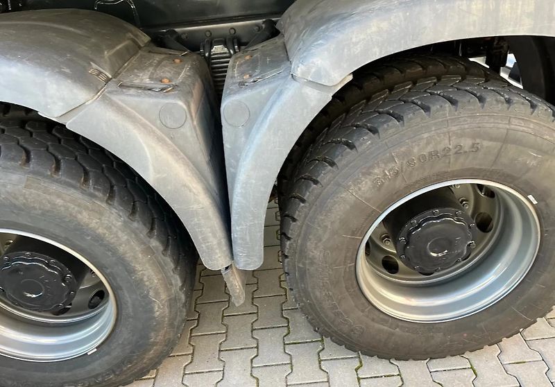 MAN TGS (2019) 41.420 8x6 S1 EURO 6 - fotka 6 z 8