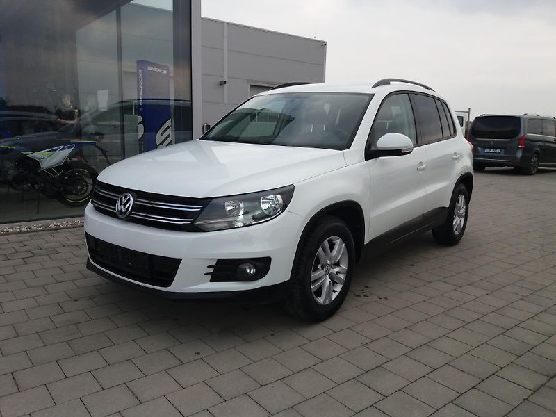 Volkswagen Tiguan 1.4TSi,92kW,SERVISNÍ KNÍŽKA!! - fotka 1 z 20