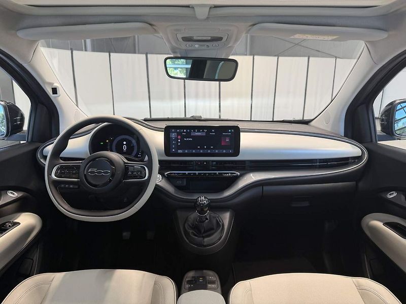 Fiat 500 (2026) La Prima Hybrid 1.0 BSG - fotka 7 z 25