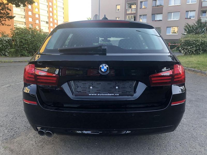 BMW Řada 5 (2015) 518d Touring NAVI velmi pěkný - fotka 15 z 76