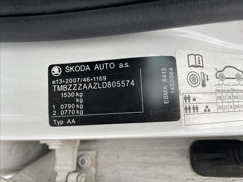 Škoda Citigo 0,0 iV 61kw Automat - fotka 21 z 23