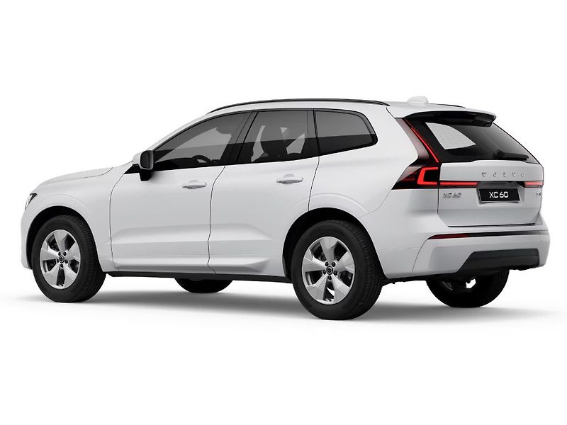 Volvo XC60 CORE B5 AWD 184kW - fotka 3 z 11