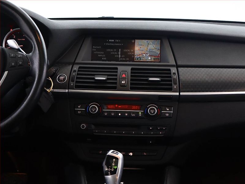BMW X6 (2009) xDrive30d, 4X4, Automat, Kůže - fotka 10 z 16