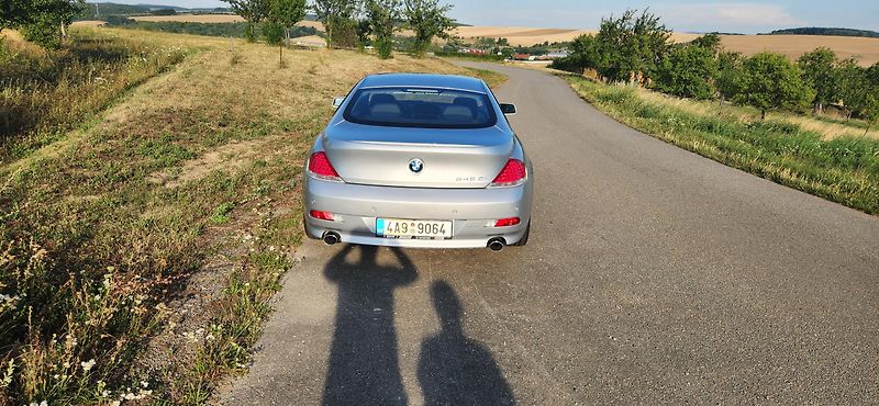 BMW Řada 6 (2005) BMW 645CI - fotka 2 z 40
