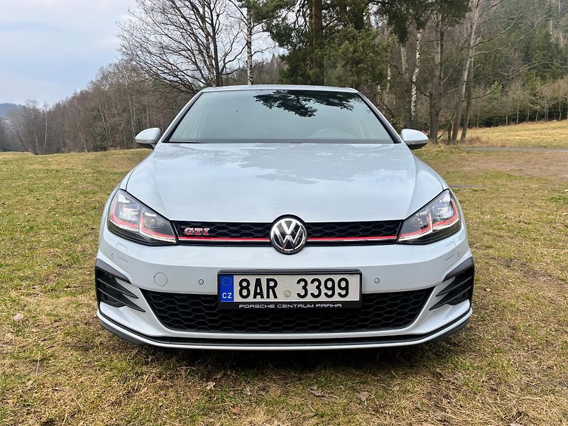 Volkswagen Golf (2018) GTI 7.5 Performance  - fotka 4 z 20