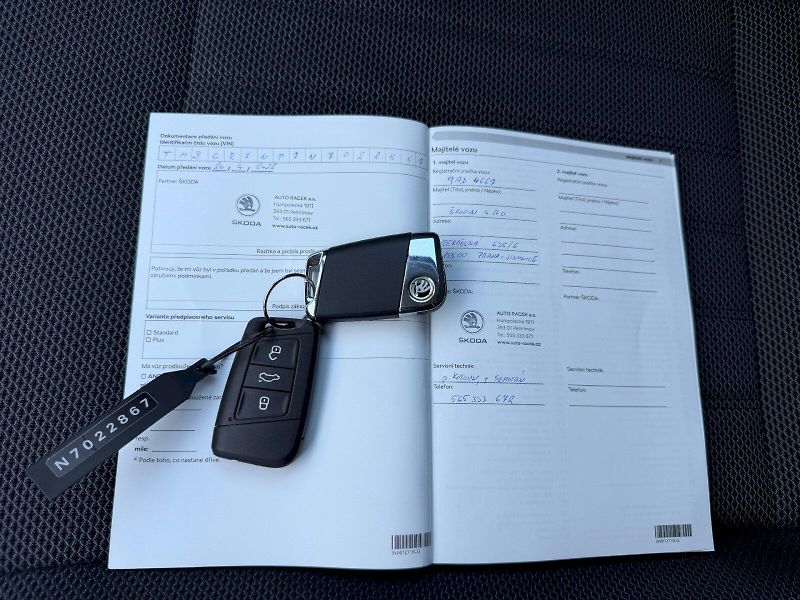 Škoda Superb (2022) 2.0 TDI 147kW 4x4 DSG Style - fotka 35 z 35