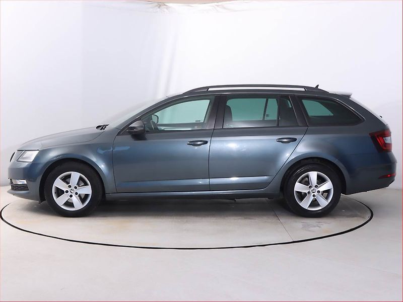 Škoda Octavia (2018) 2.0 TDI, Navi, Tempomat - fotka 3 z 18