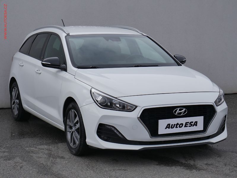 Hyundai i30 (2018) 1.4T-GDi, 2.maj,ČR, AC, park - fotografie inzerátu