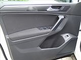 Volkswagen Tiguan 2,0 ČR, 4x4, Tažné - náhled 20