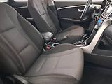 Hyundai i30 (2016) 1.6 CRDi, Automat, po STK - náhled 9