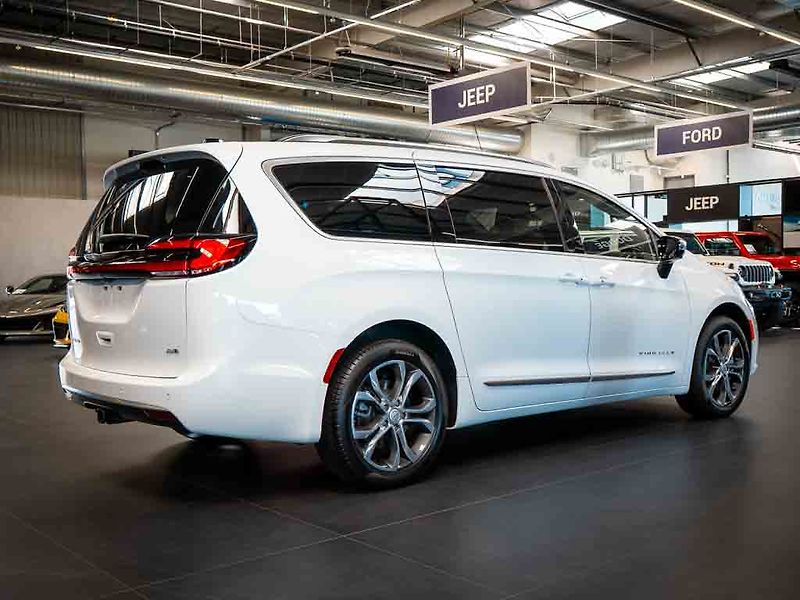 Chrysler Pacifica (2026) 3.6 V6 Pinnacle AWD 2x LCD - fotka 9 z 41