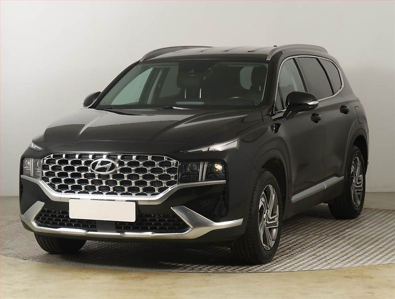 Hyundai Santa Fe (2021) 2.2 CRDi - fotka 2 z 32