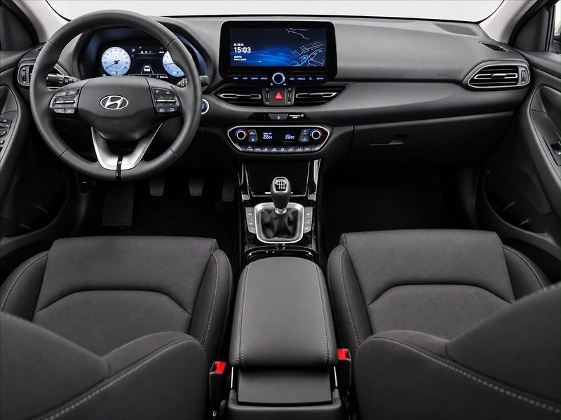 Hyundai i30 (2025) 1,5 STYLE - NOVÝ VŮZ - fotka 9 z 14