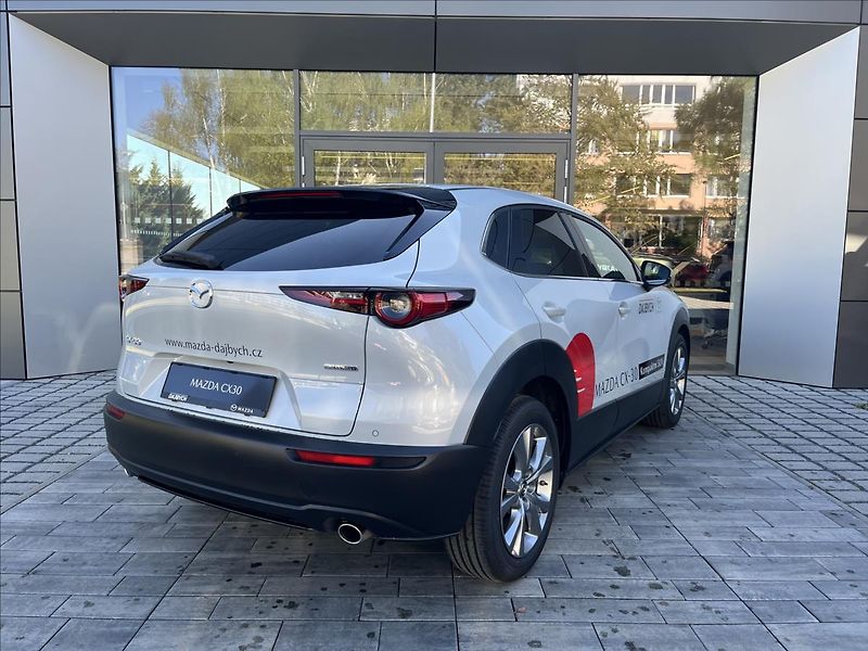 Mazda CX-30 (2025) 2,5 140ps 6MT FWD Centre-Line - fotka 2 z 10