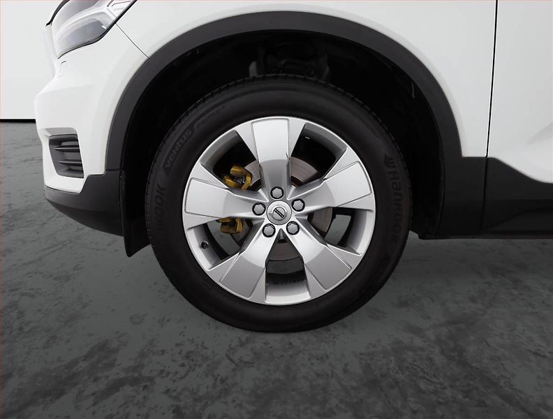 Volvo XC40 (2018) T3 - fotka 15 z 15