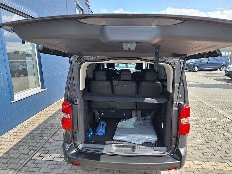 Peugeot Traveller (2026) Allure L3 2.2 BHDi 180 EAT8 - fotka 12 z 18