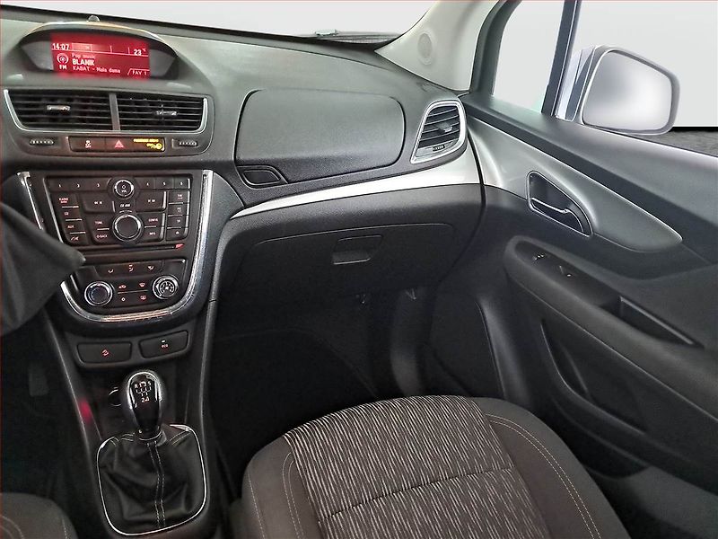 Opel Mokka (2014) 1.6, Tempomat, Park. senzory - fotka 8 z 17