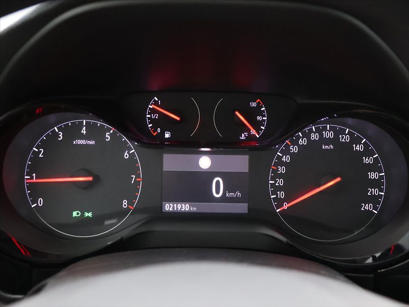 Opel Corsa 1,2 55kW Edition Tempomat CZ - fotka 14 z 25