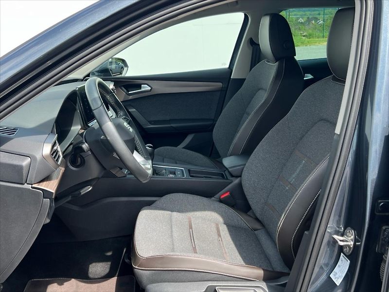 Seat Leon 1,5 TSi 96kW Xcellence ST - fotka 11 z 27