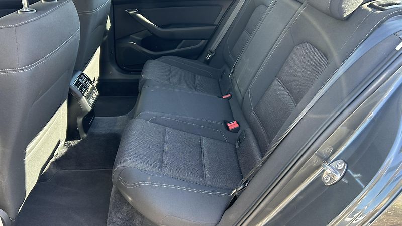 Volkswagen Passat (2017) 1,4 TSI DSG Comfortline - fotka 9 z 25
