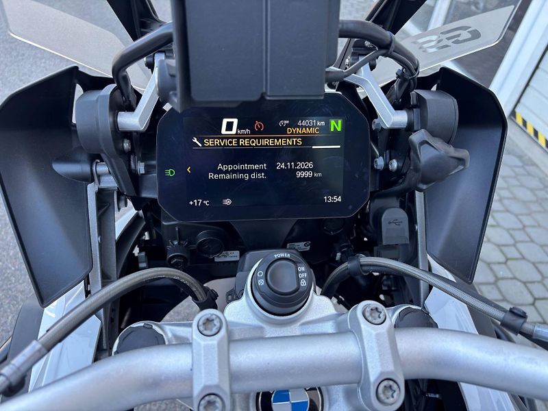 BMW (2021) R 1250 GS - fotka 8 z 13