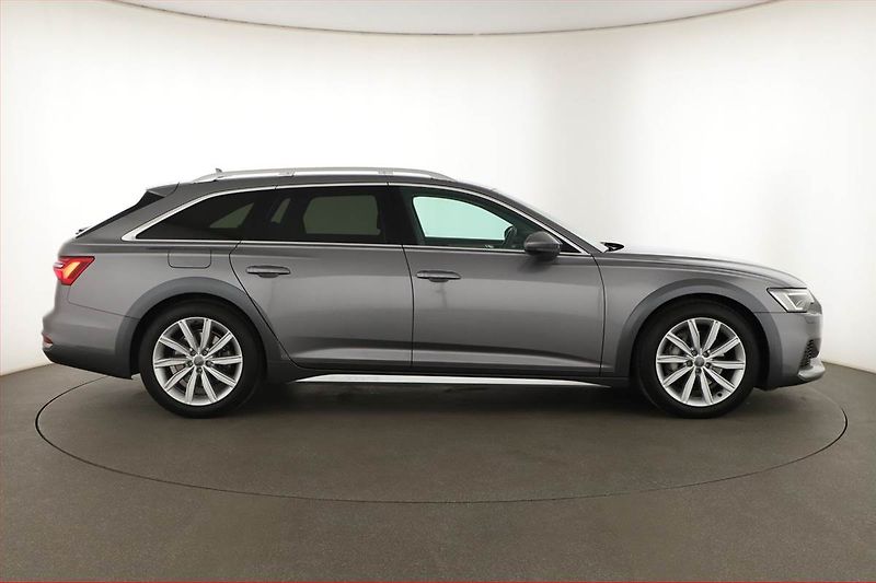 Audi A6 Allroad (2021) 50 TDI - fotka 6 z 20