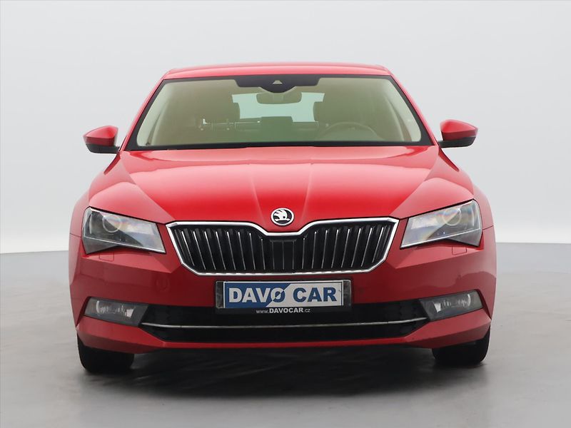 Škoda Superb 2,0 TDI 140kW CZ Style Kůže - fotka 2 z 32