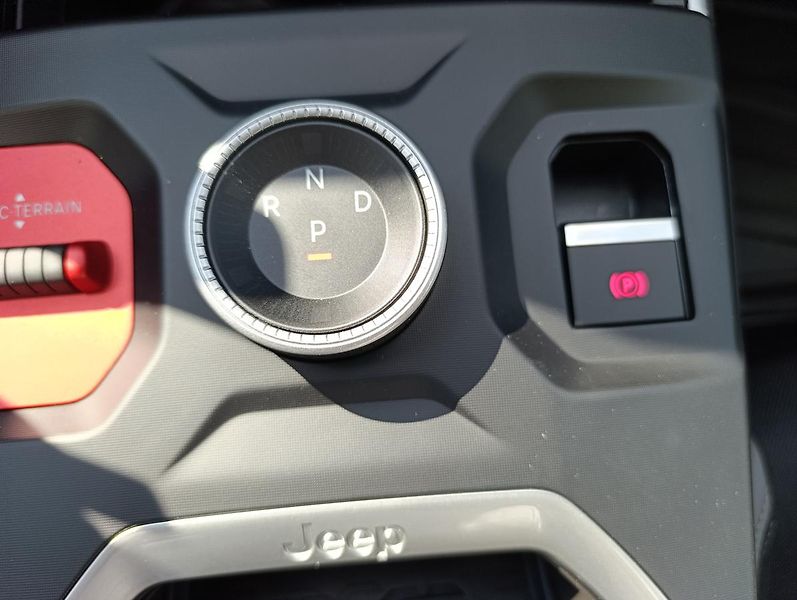 Jeep Compass (2026) First Edition e-Hybrid 145k - fotka 19 z 29