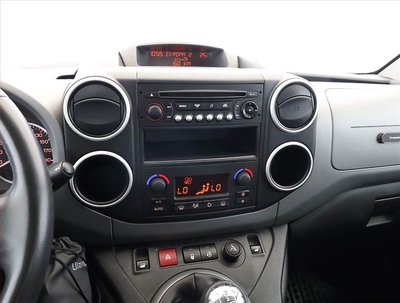 Citroën Berlingo (2017) XTR 1.6 BlueHDi, 5Míst, ČR - fotka 9 z 15