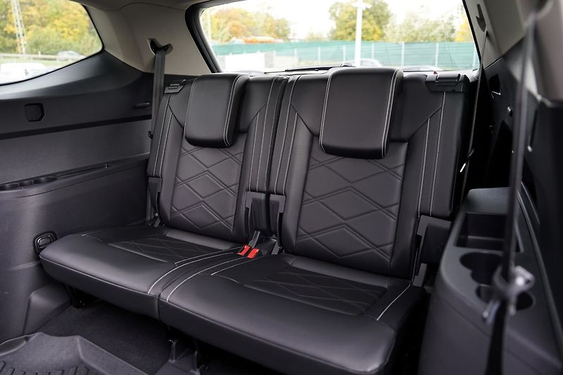 Volkswagen Atlas 2.0 TSI/automat/kůže/7 míst - fotka 32 z 49