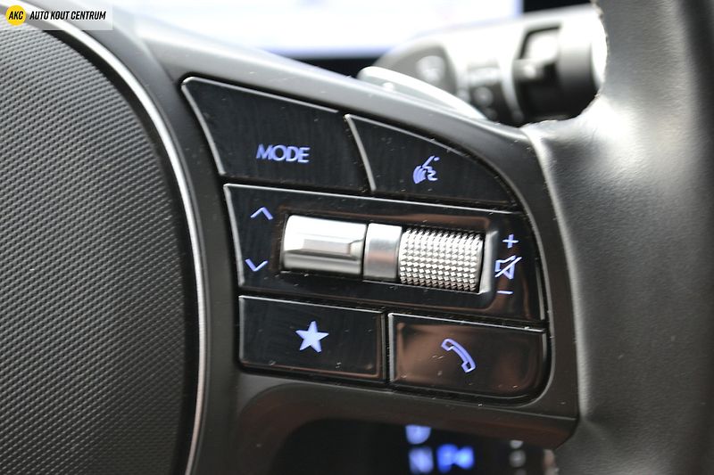 Hyundai Ioniq 6 239KW 4x4 POWER 77kWh STYLE PR - fotka 53 z 74