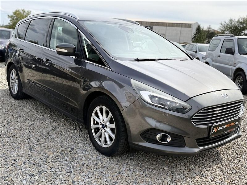 Ford S-MAX 2,0 TDCI 110kW NAVI +SADA KOL - fotka 3 z 27
