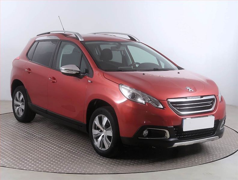 Peugeot 2008 (2016) 1.2 PureTech, Automat - fotografie inzerátu