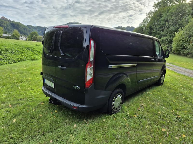 Ford Transit Custom (2015) 2.2Tdci Long Tažné Klima - fotka 7 z 24