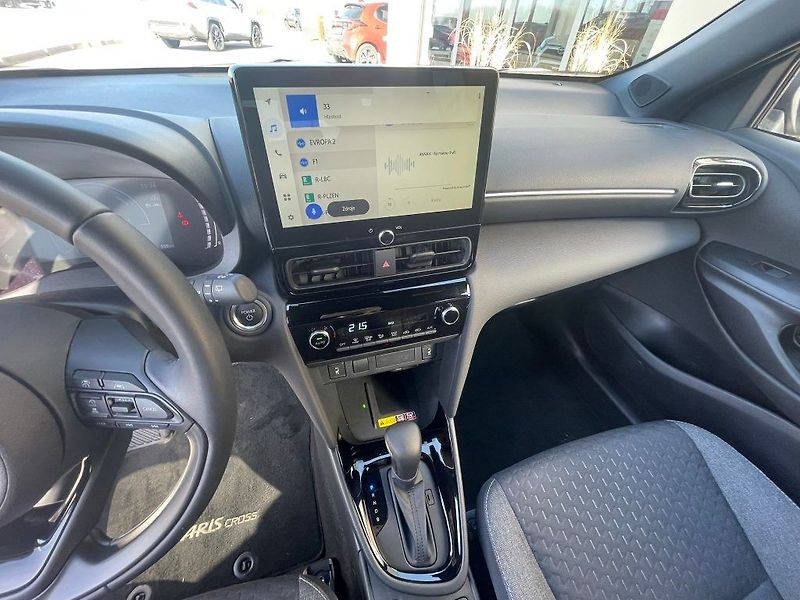 Toyota Yaris Cross 1.5 Hybrid 130 FWD Style - fotka 18 z 29