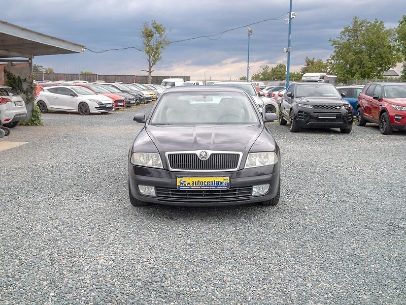 Škoda Octavia (2005) 1.9TDI 77KW – PO ROZVODECH - fotka 2 z 32
