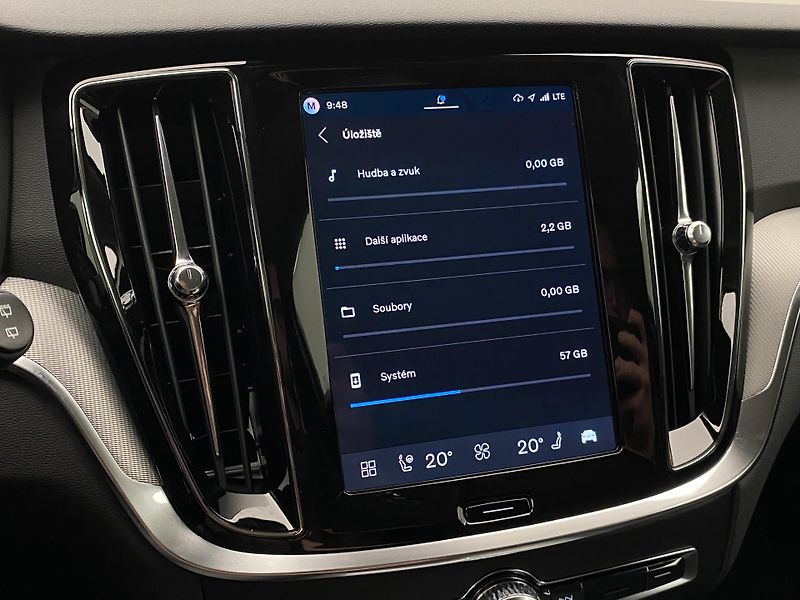 Volvo V60 (2026) B4 AUT BRIGHT PLUS - fotka 57 z 61