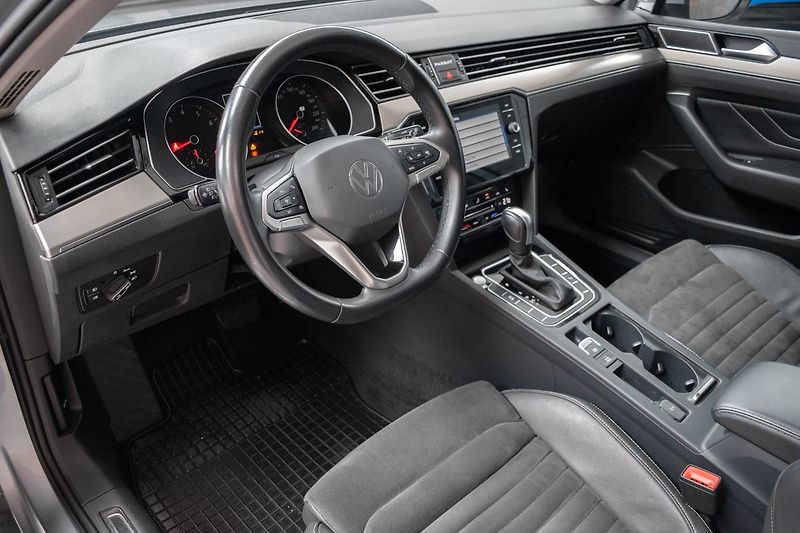 Volkswagen Passat 2.0 TSI Elegance*DSG*ACC*DPH - fotka 18 z 43