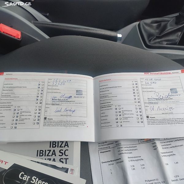 Seat Ibiza KRÁSNÁ,65KM,SERVISKA,1MAJ71LET - fotka 14 z 23
