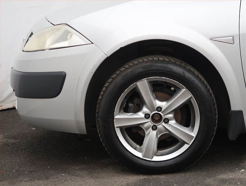 Renault Mégane (2005) 1.4 16V, ČR,1.maj, Serv.kniha - fotka 14 z 15
