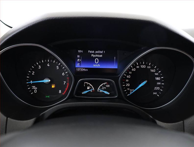 Ford Focus (2016) 1.0 EcoBoost, Serv.kniha - fotka 9 z 17