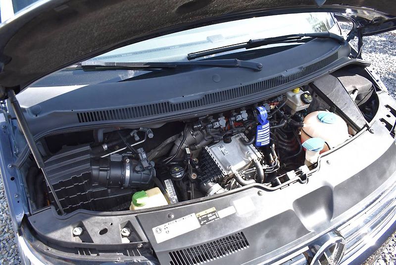 Volkswagen Multivan 2,0 BI-TDI GEN.SIX,ALCANT,SUPE - fotka 24 z 27