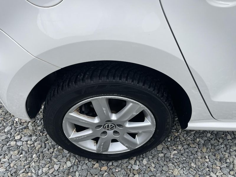 Volkswagen Polo 1.4MPi 85PS CITY BI-FUEL VW 1A - fotka 46 z 177