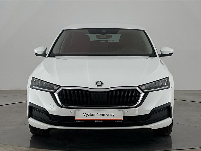 Škoda Octavia Ambition - fotka 4 z 28