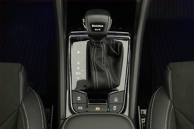 Škoda Kodiaq (2023) 2.0 TDI - fotka 12 z 20
