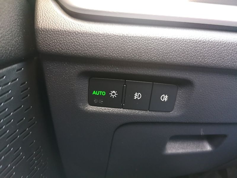 Škoda Octavia (2021) 1.4 TSi iV PHEV 150kW Plug in - fotka 29 z 39