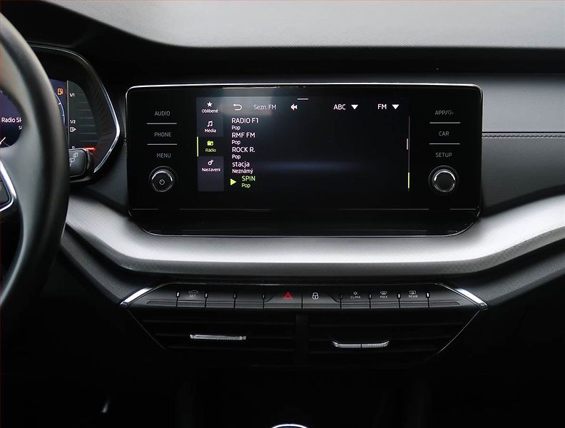 Škoda Octavia (2023) Ambition 2.0 TDI - fotka 12 z 18