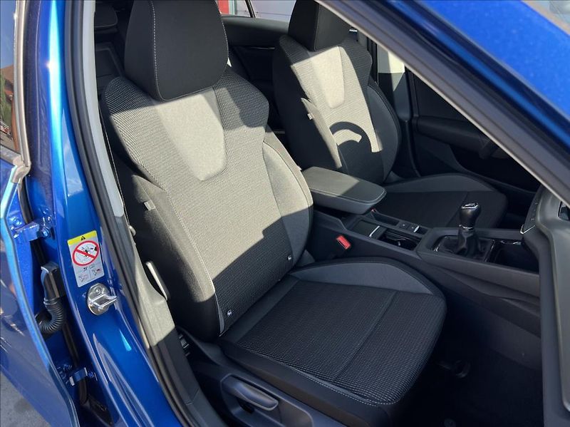 Škoda Octavia 2,0 TDi Ambition LED záruka - fotka 21 z 29