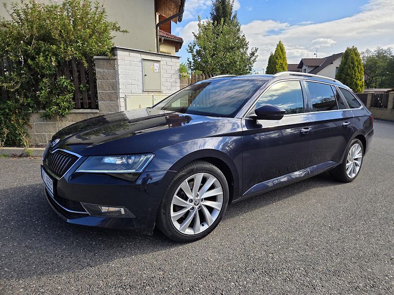 Škoda Superb (2018) Škoda Superb III Combi 1.5 TSI - fotka 1 z 13