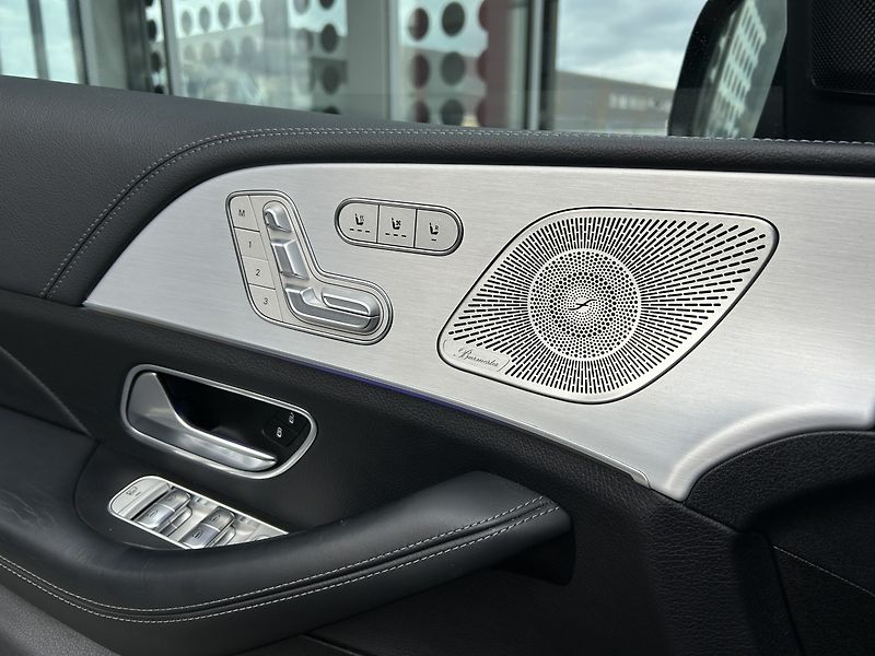 Mercedes-Benz GLE 53 AMG 4MATIC+ AIRMATIC - fotka 18 z 30